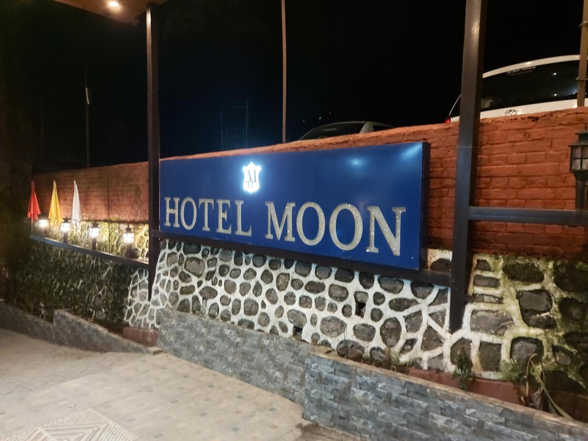 Goroomgo Moon Nainital Near Naini Lake - Parking & Lift Facilities -Hygiene And Spacious Room - Best Seller Экстерьер фото