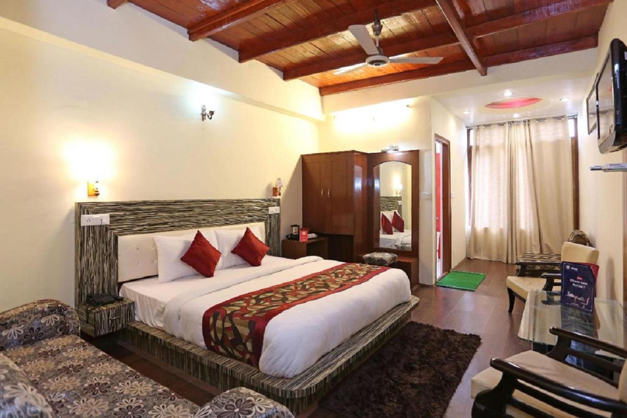 Goroomgo Moon Nainital Near Naini Lake - Parking & Lift Facilities -Hygiene And Spacious Room - Best Seller Экстерьер фото